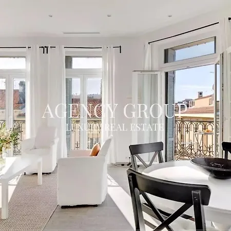 3 Pieces - Centre - Vue Suquet Cannes